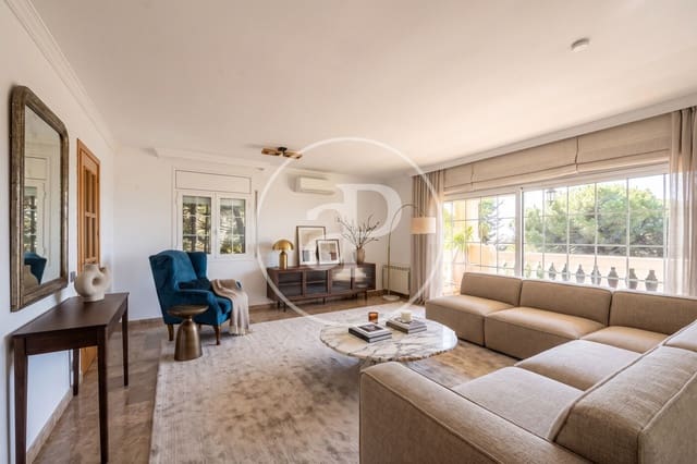 Chalet de 4 habitaciones en Teià en venta con piscina garaje - 750.000 € (Ref: 9656076)