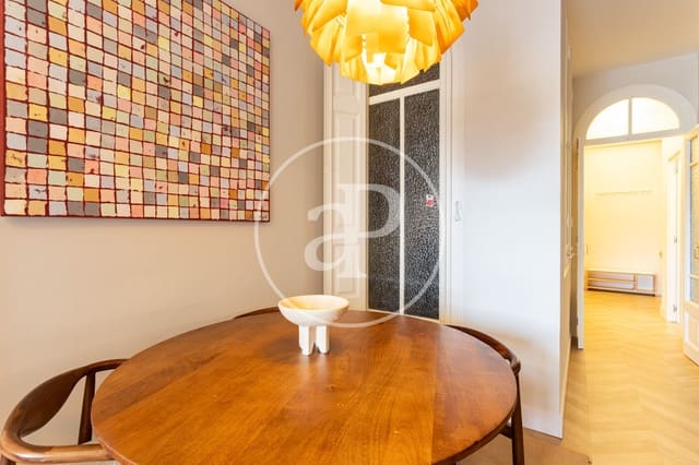 2 sovrum Lägenhet att hyra i L'Antiga Esquerra de L'Eixample, Barcelona stad - 2 600 € (Ref: 9656077)