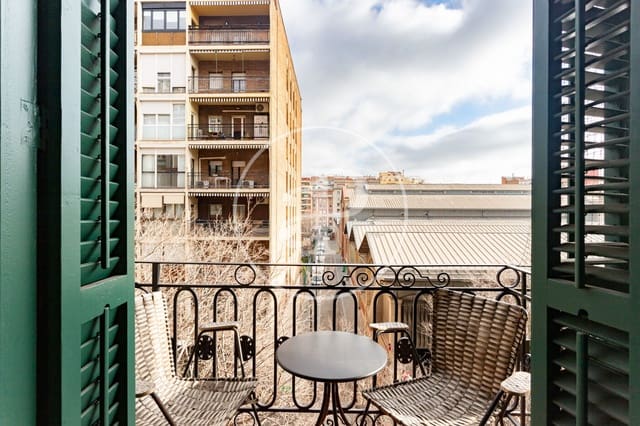 2 sovrum Lägenhet att hyra i L'Antiga Esquerra de L'Eixample, Barcelona stad - 2 600 € (Ref: 9656077)