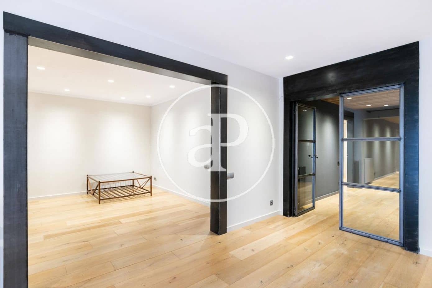 5 soveværelse Lejlighed til leje i Barcelona by - € 4.400 (Ref: 9670627)