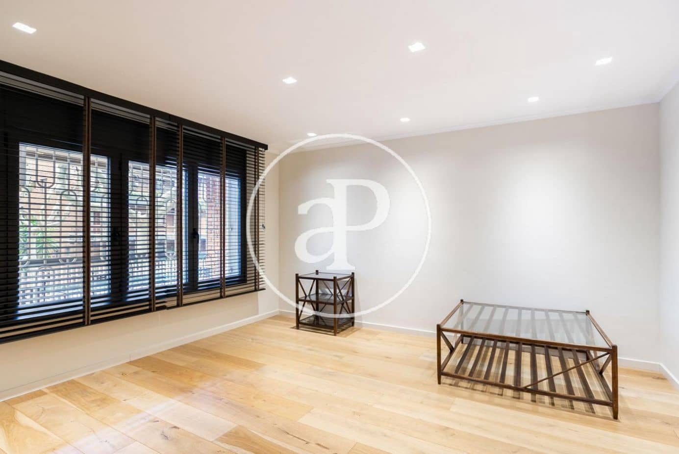 5 soveværelse Lejlighed til leje i Barcelona by - € 4.400 (Ref: 9670627)