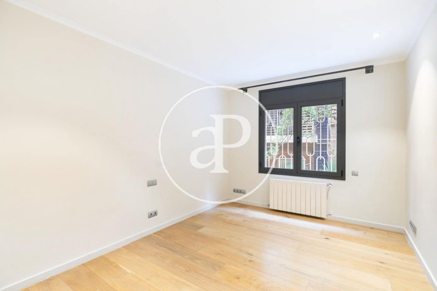 5 soveværelse Lejlighed til leje i Barcelona by - € 4.400 (Ref: 9670627)