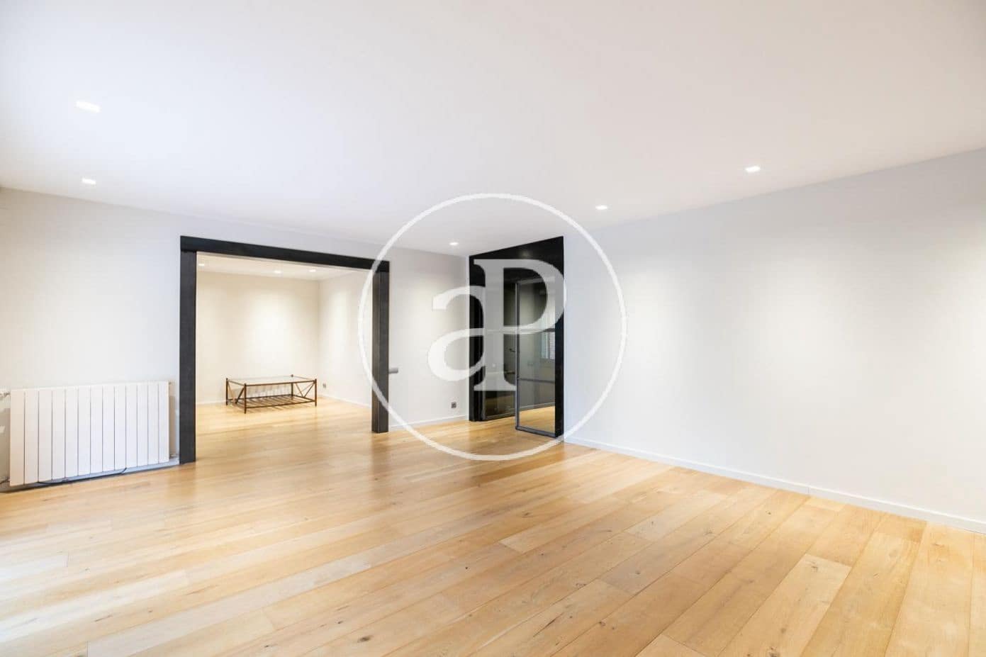 5 soveværelse Lejlighed til leje i Barcelona by - € 4.400 (Ref: 9670627)