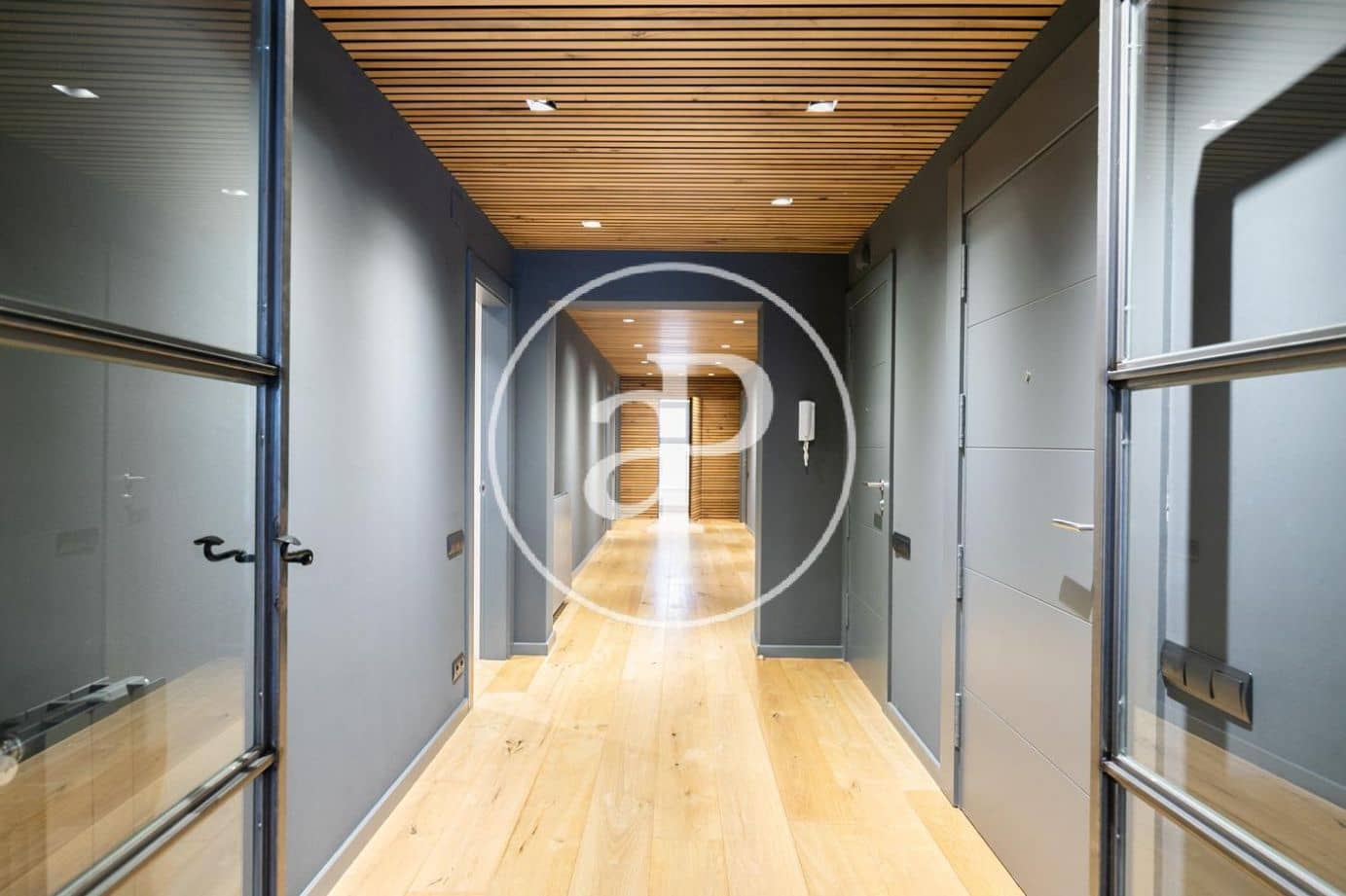 5 soveværelse Lejlighed til leje i Barcelona by - € 4.400 (Ref: 9670627)