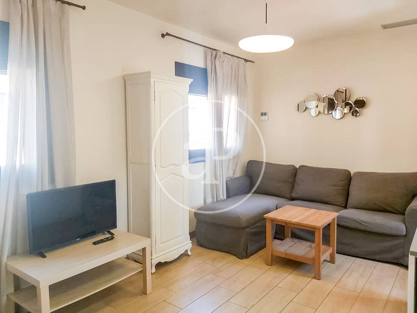 1 quarto Apartamento para arrendar em Barcelona cidade - 1 100 € (Ref: 9670628)