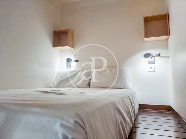 1 soverom Leilighet til leie i La Barceloneta, Barcelona by - € 1 100 (Ref: 9670628)