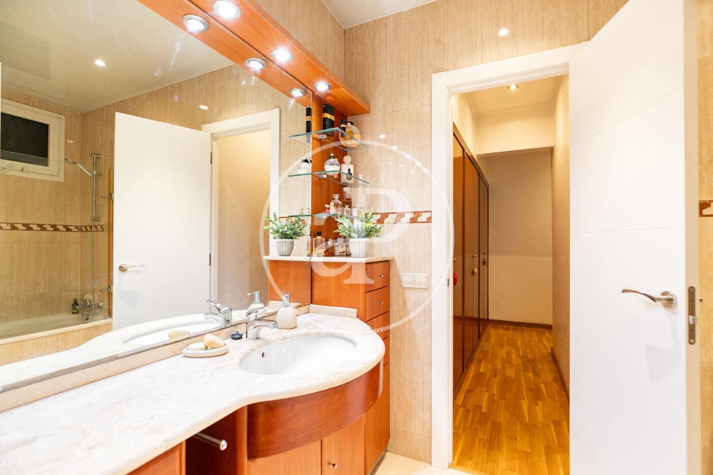 4 sypialnia Apartament na sprzedaż w Miasto Barcelona - 798 000 € (Ref: 9674198)