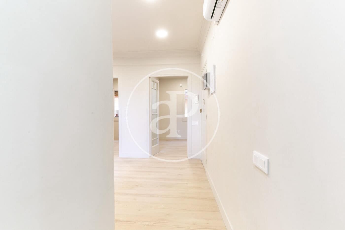 2 sypialnia Apartament na sprzedaż w Miasto Barcelona - 450 000 € (Ref: 9674199)