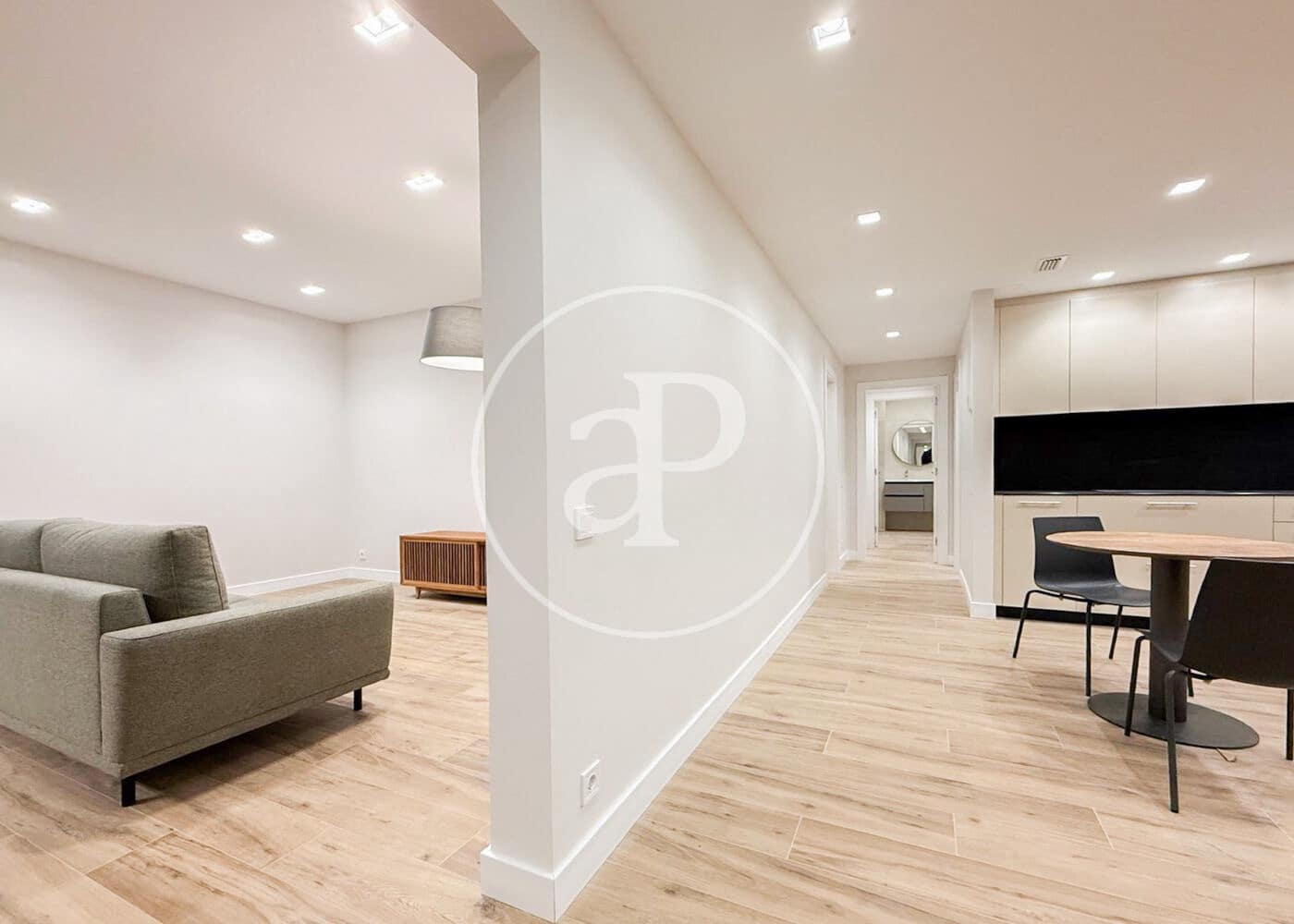 2 soverom Leilighet til salgs i Barcelona by - € 769 000 (Ref: 9674200)