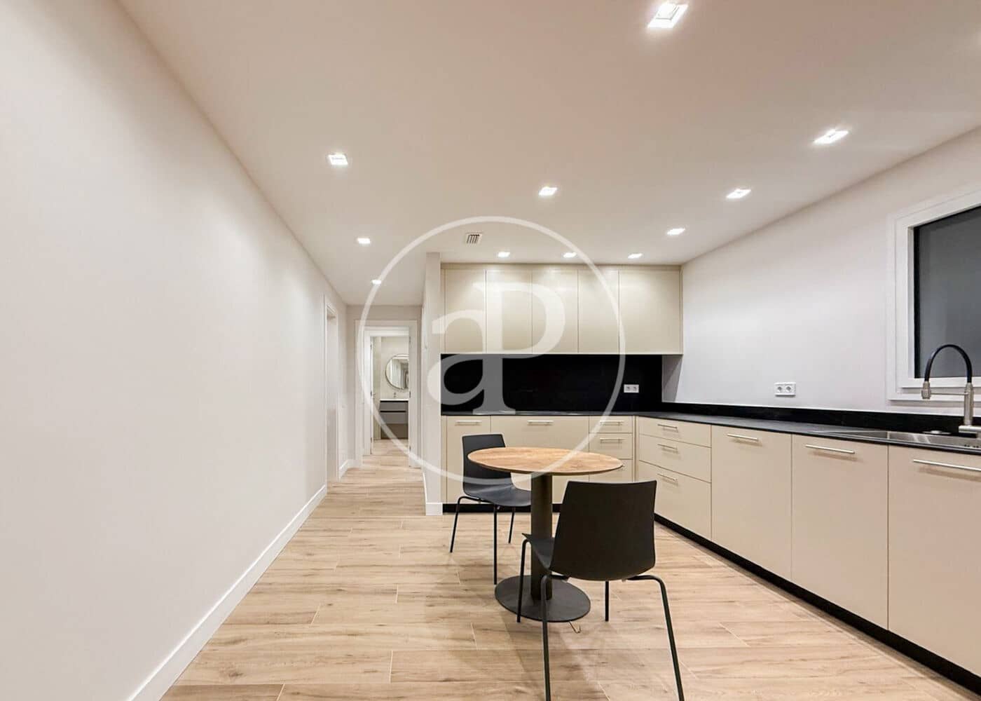 2 soverom Leilighet til salgs i Barcelona by - € 769 000 (Ref: 9674200)