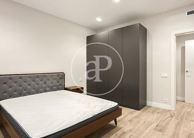 2 soverom Leilighet til salgs i La Nova Esquerra de L'Eixample, Barcelona by - € 769 000 (Ref: 9674200)