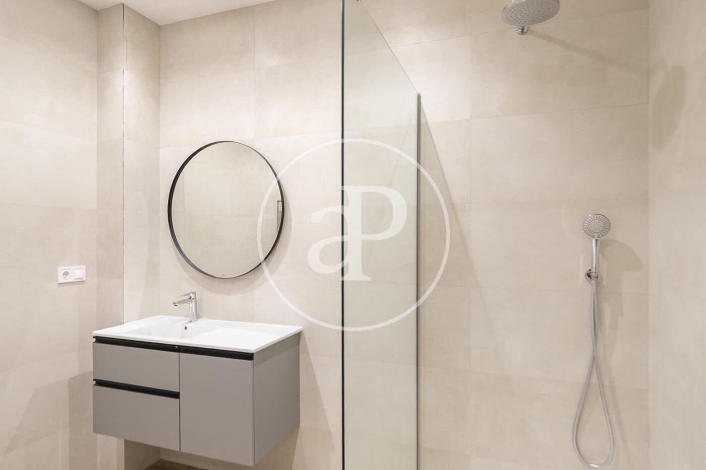 2 Zimmer Apartment zu verkaufen in Barcelona Stadt - 769.000 € (Ref: 9674200)