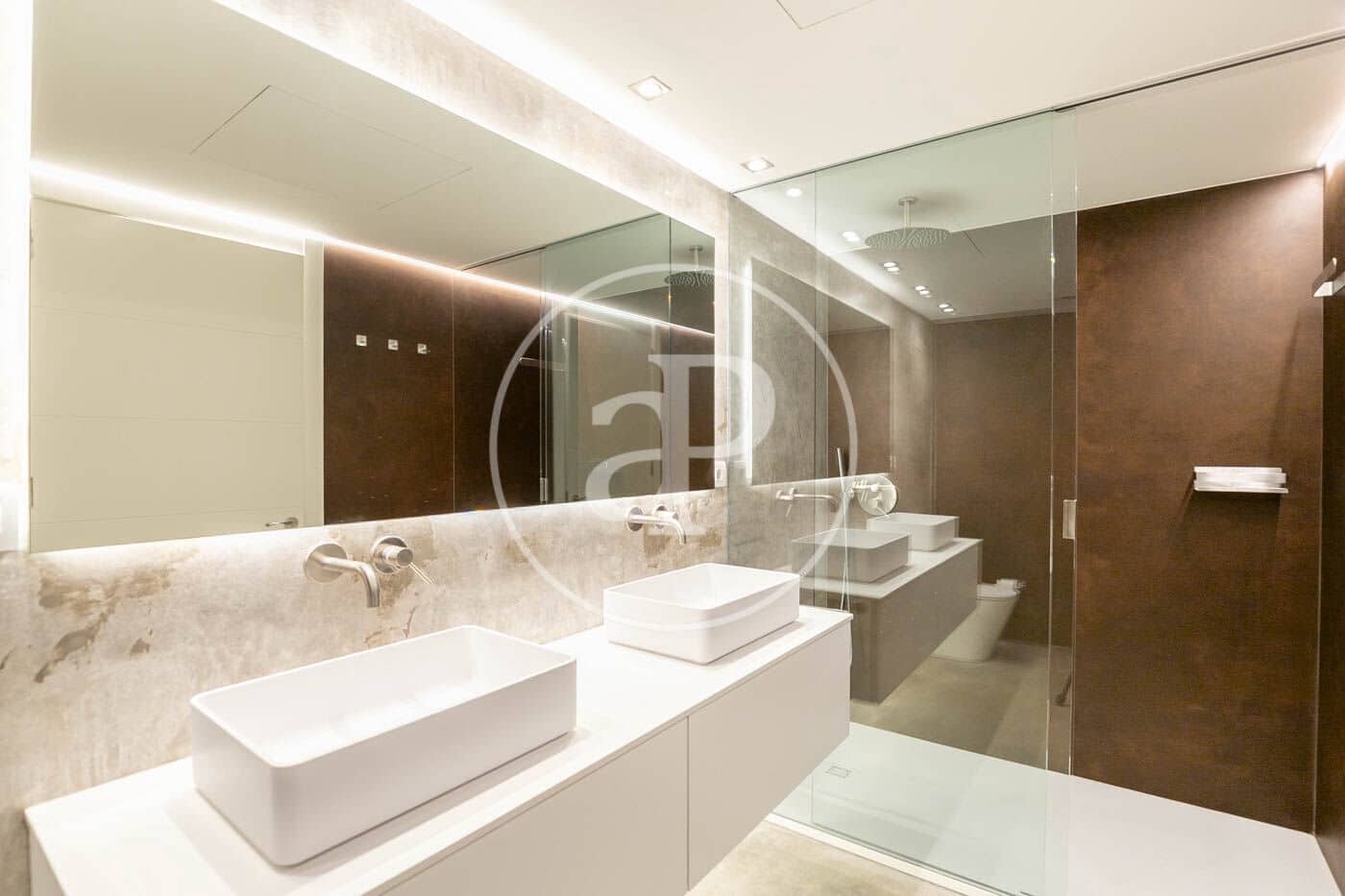 3 camera da letto Appartamento da affittare in Barcelona citta con piscina - 8.450 € (Rif: 9677737)