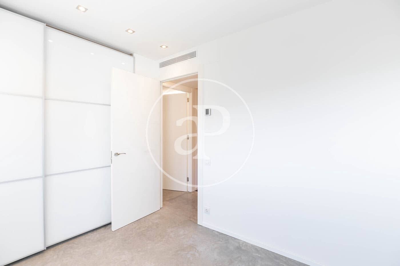 3 camera da letto Appartamento da affittare in Barcelona citta con piscina - 8.450 € (Rif: 9677737)