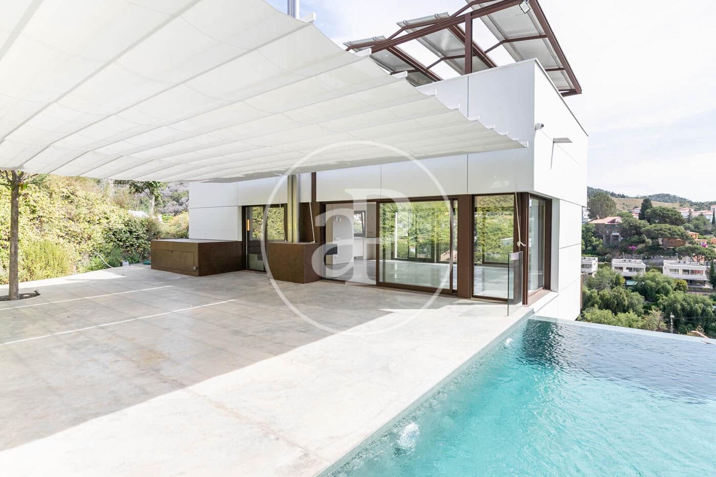 3 camera da letto Appartamento da affittare in Barcelona citta con piscina - 8.450 € (Rif: 9677737)