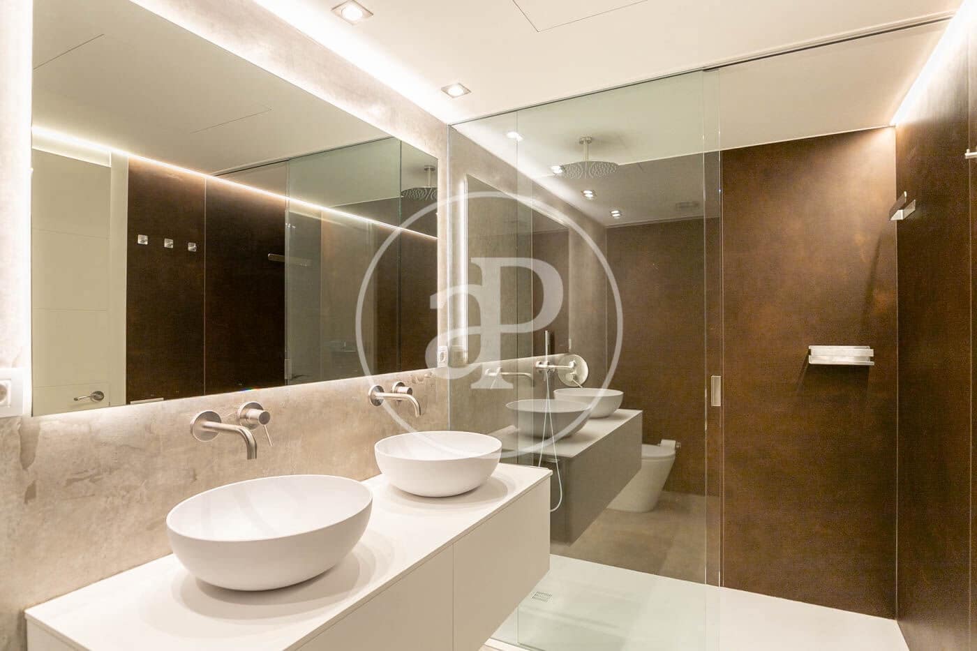 3 camera da letto Appartamento da affittare in Barcelona citta con piscina - 8.450 € (Rif: 9677737)