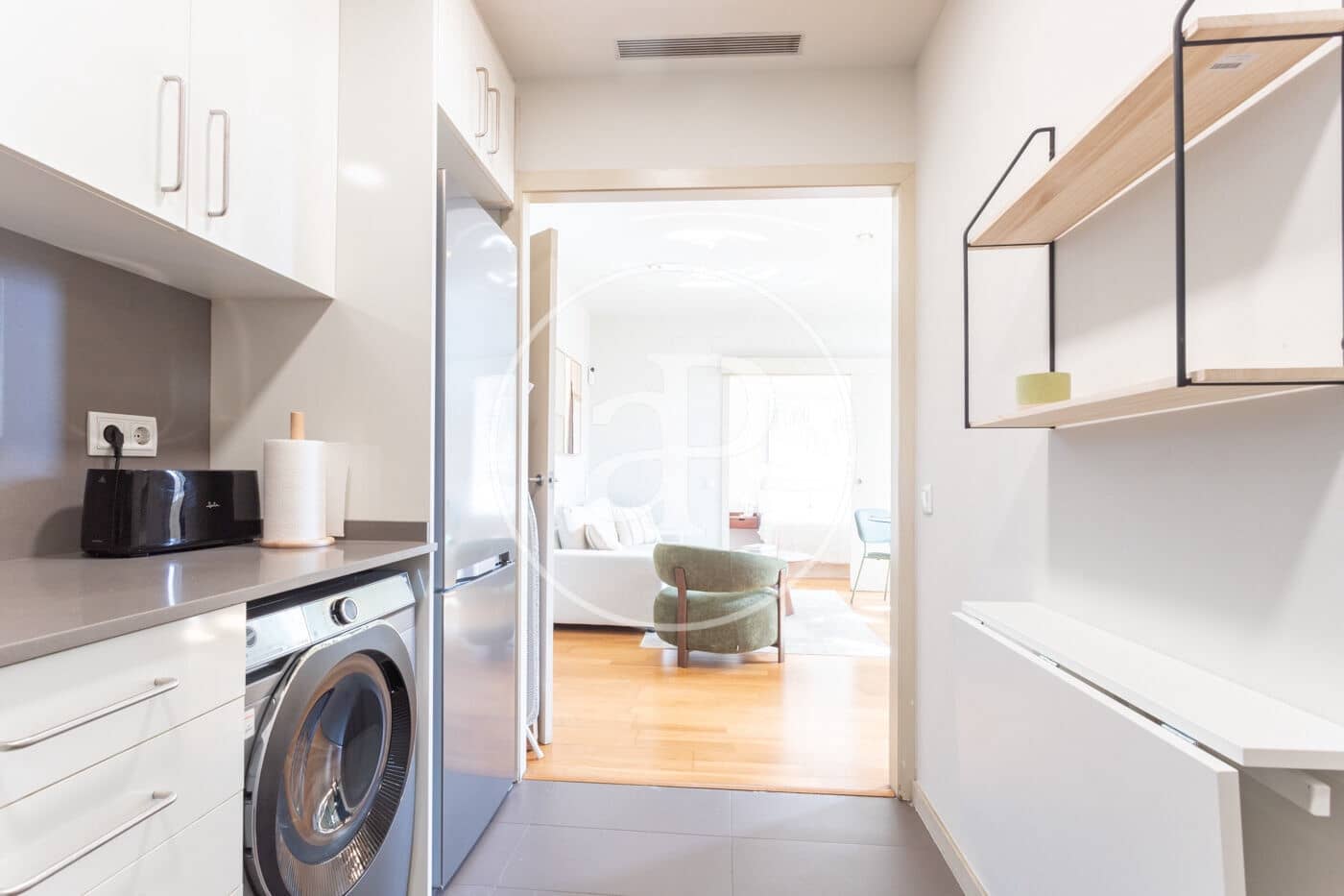 2 quarto Apartamento para arrendar em Barcelona cidade - 2 300 € (Ref: 9677738)