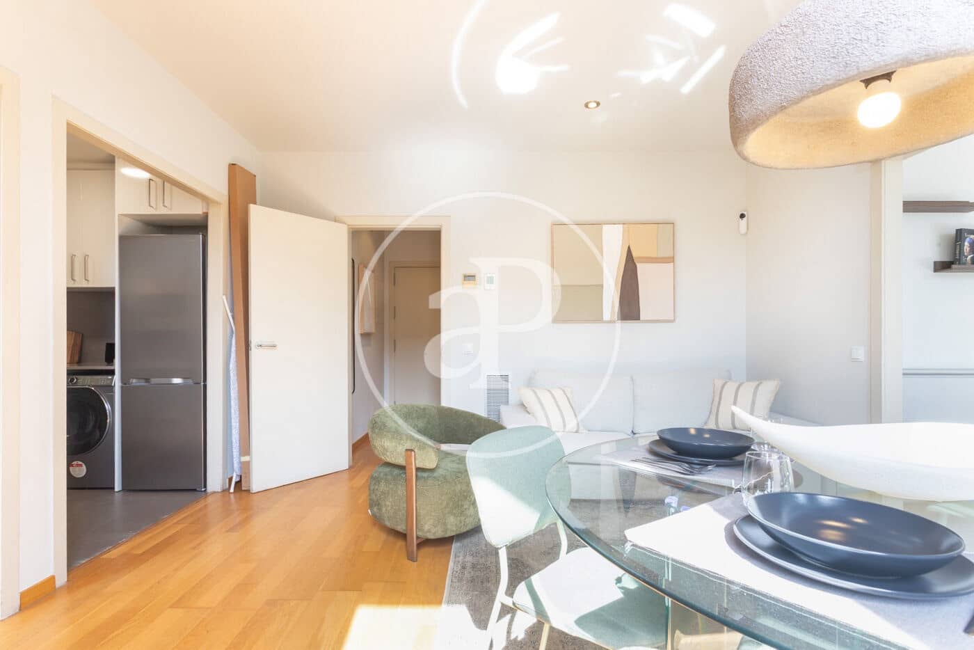 2 quarto Apartamento para arrendar em Barcelona cidade - 2 300 € (Ref: 9677738)