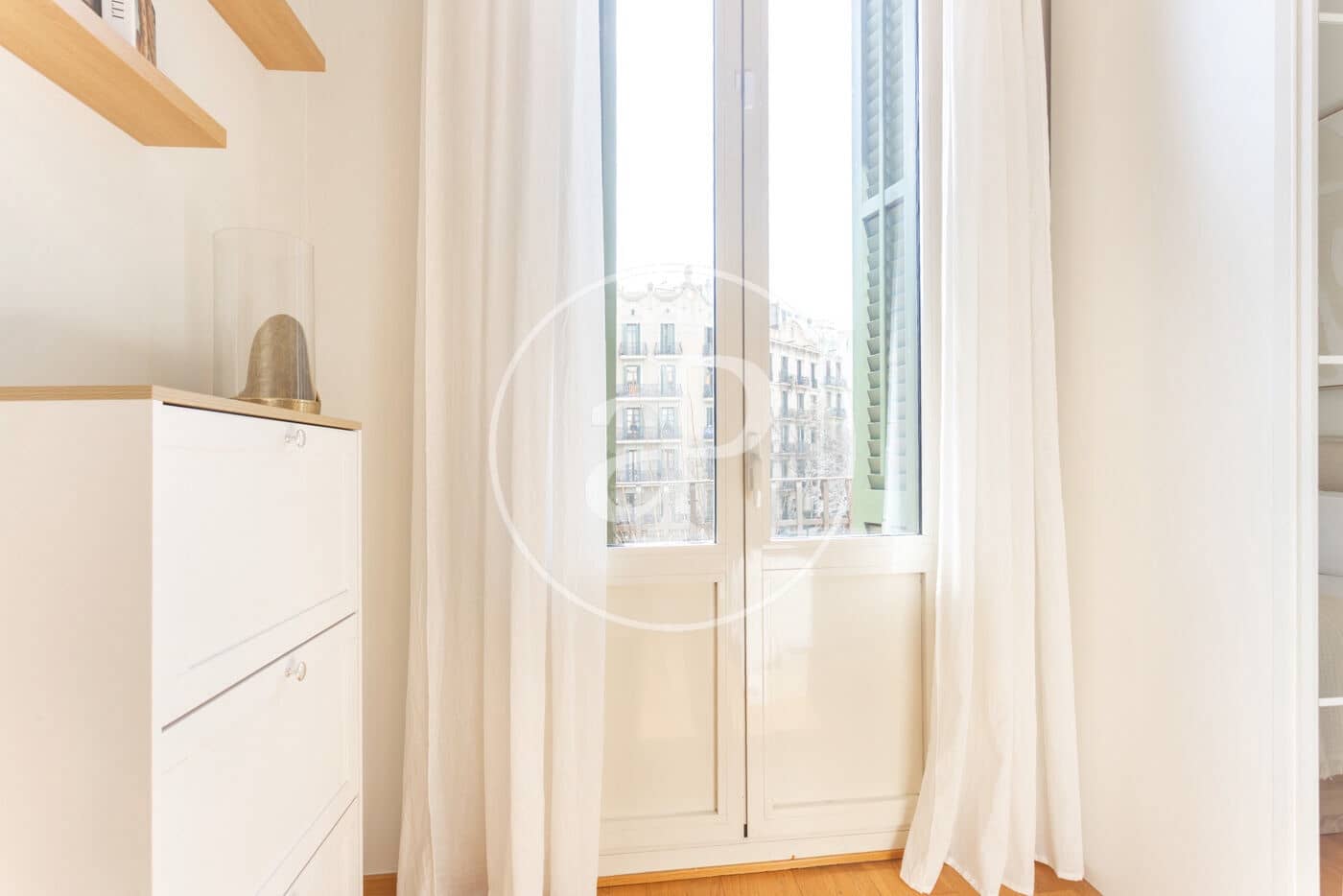 2 quarto Apartamento para arrendar em Barcelona cidade - 2 300 € (Ref: 9677738)