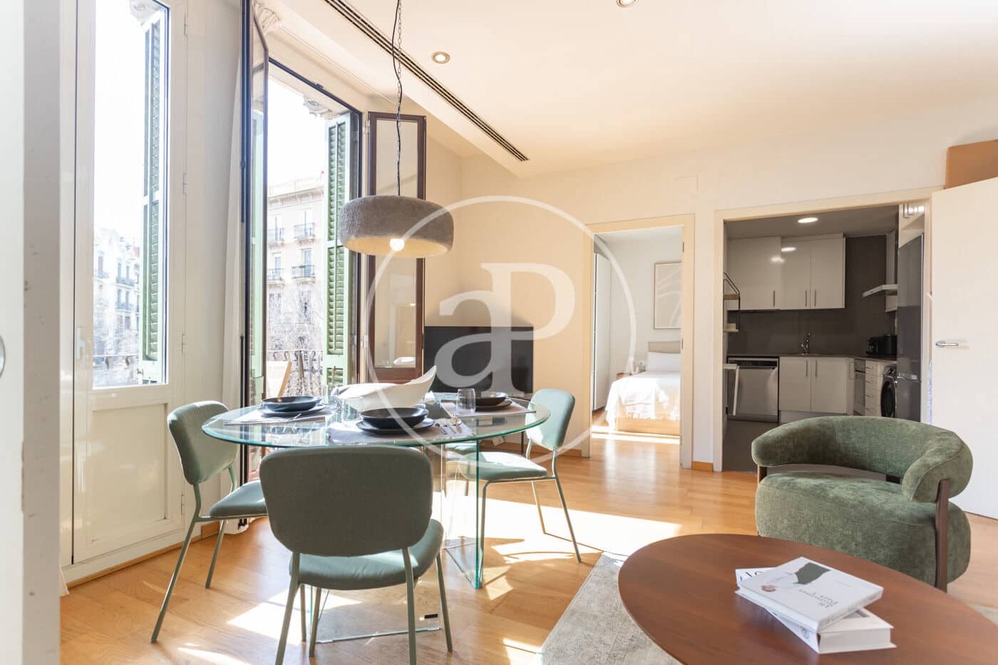 2 quarto Apartamento para arrendar em Barcelona cidade - 2 300 € (Ref: 9677738)