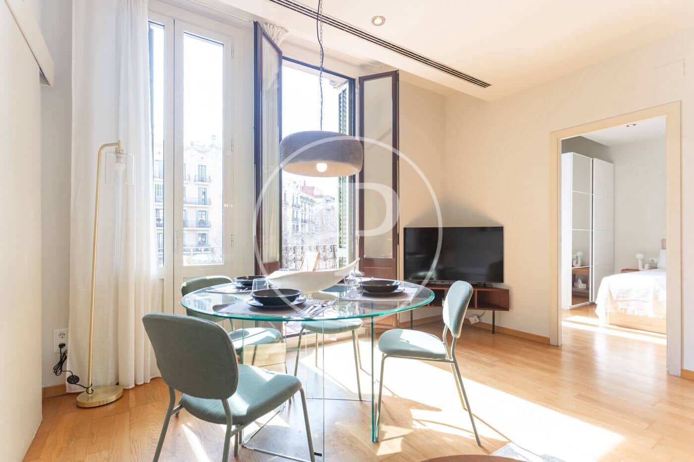 2 quarto Apartamento para arrendar em Barcelona cidade - 2 300 € (Ref: 9677738)