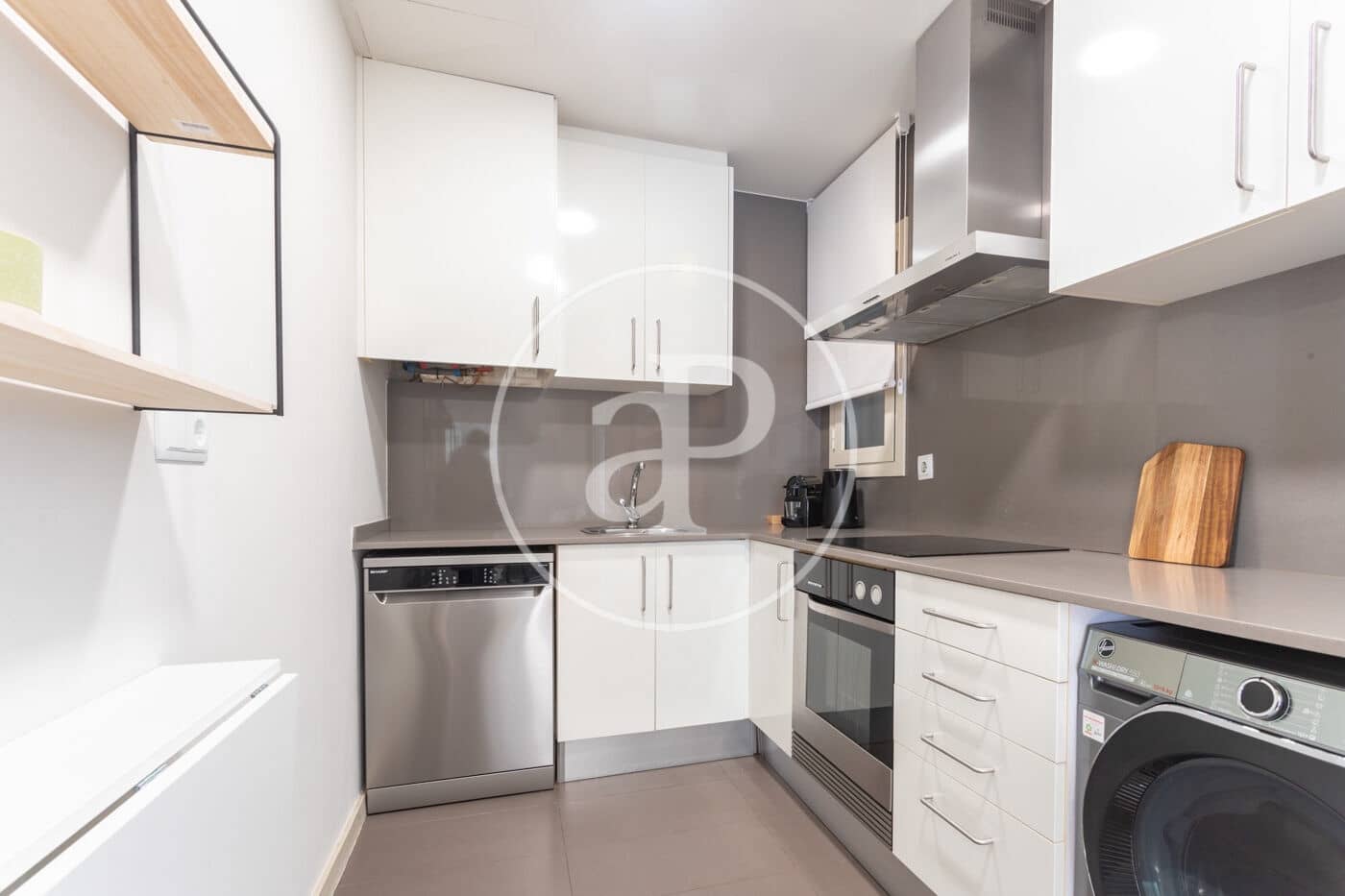 2 quarto Apartamento para arrendar em Barcelona cidade - 2 300 € (Ref: 9677738)