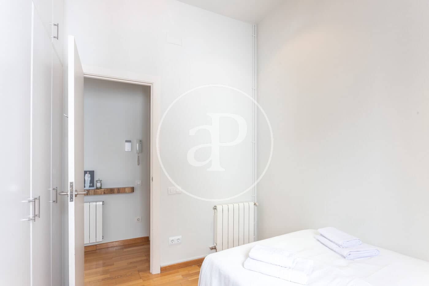 3 quarto Apartamento para arrendar em Barcelona cidade - 2 800 € (Ref: 9677739)
