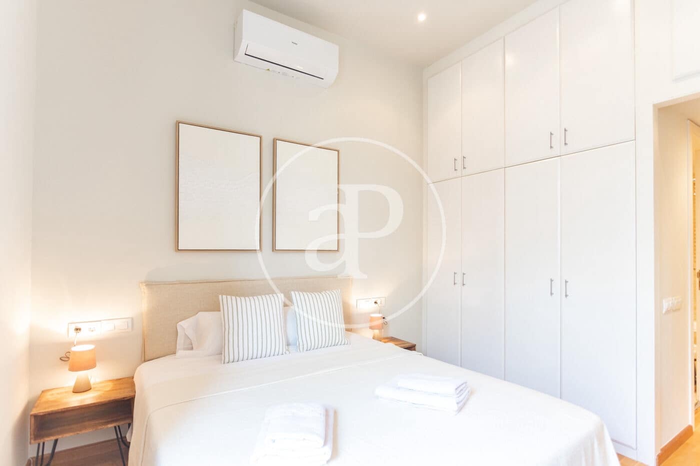 3 quarto Apartamento para arrendar em Barcelona cidade - 2 800 € (Ref: 9677739)
