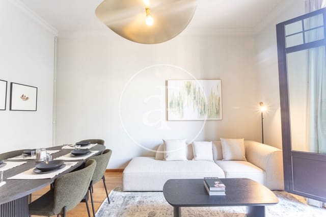 3 quarto Apartamento para arrendar em L'Antiga Esquerra de L'Eixample, Barcelona cidade - 2 800 € (Ref: 9677739)