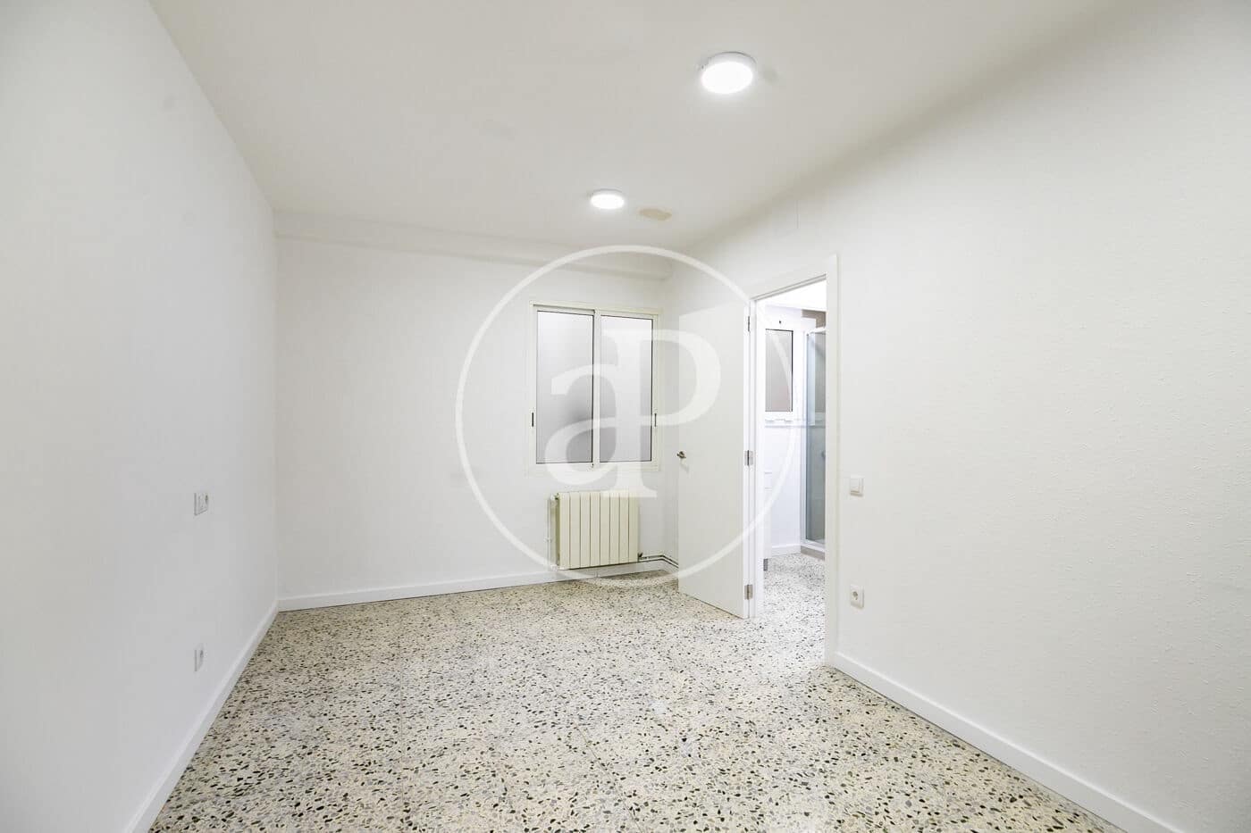4 soverom Leilighet til salgs i Barcelona by - € 365 000 (Ref: 9677740)