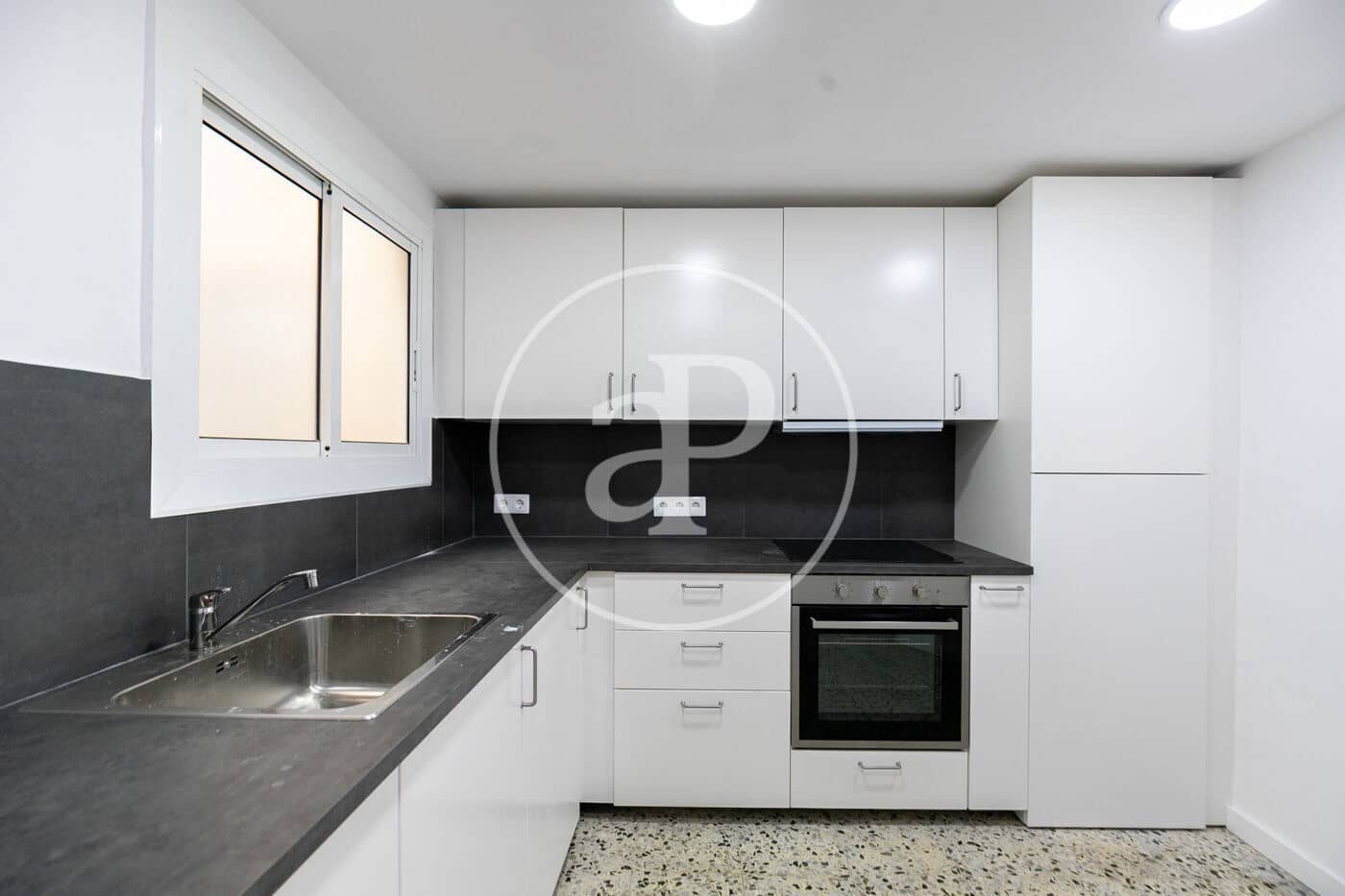 4 soverom Leilighet til salgs i Barcelona by - € 365 000 (Ref: 9677740)