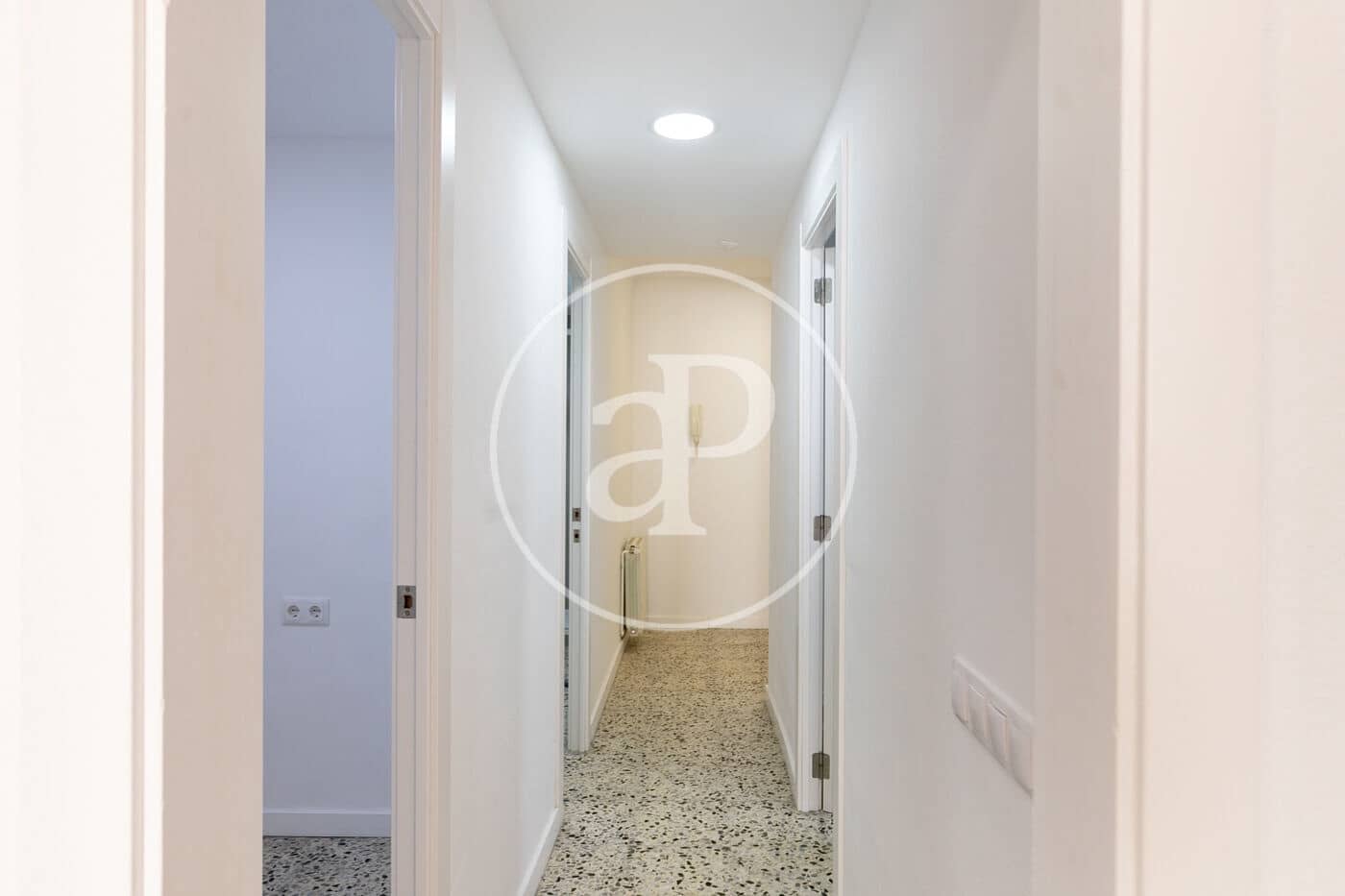 4 soverom Leilighet til salgs i Barcelona by - € 365 000 (Ref: 9677740)