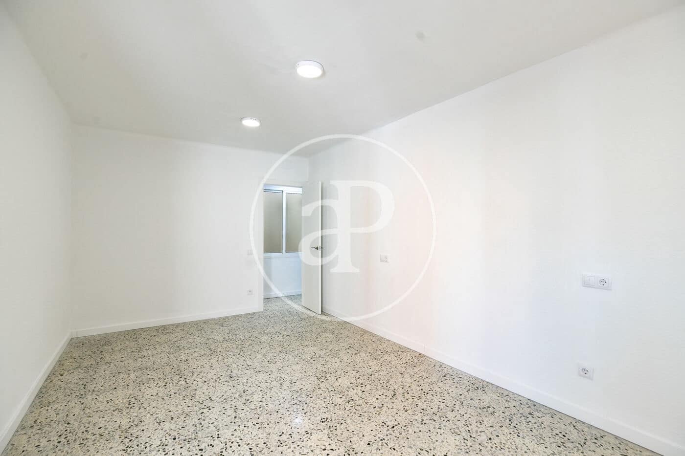 4 soverom Leilighet til salgs i Barcelona by - € 365 000 (Ref: 9677740)