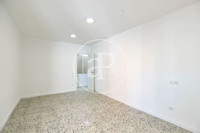 4 soverom Leilighet til salgs i les Roquetes, Barcelona by - € 365 000 (Ref: 9677740)