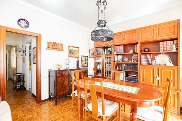 3 makuuhuone Huoneisto myytävänä paikassa Les Corts, Barcelona kaupunki - 550 000 € (Ref: 9677741)
