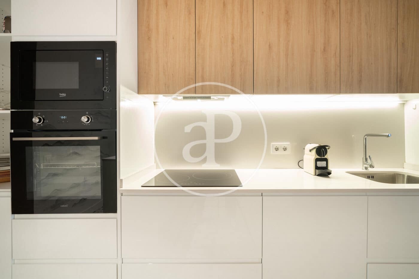 Appartement de 3 chambres à louer à Barcelone ville - 1 881 € (Ref: 9677742)