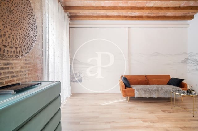 Appartement de 3 chambres à louer à El Barri Gòtic, Barcelone ville - 1 881 € (Ref: 9677742)