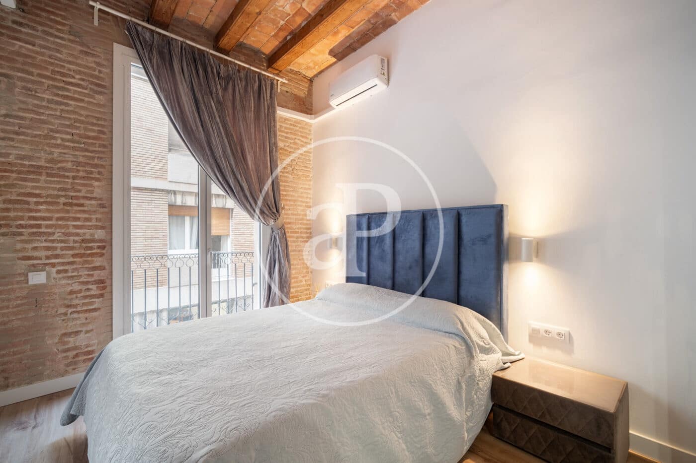 Appartement de 3 chambres à louer à Barcelone ville - 1 881 € (Ref: 9677742)