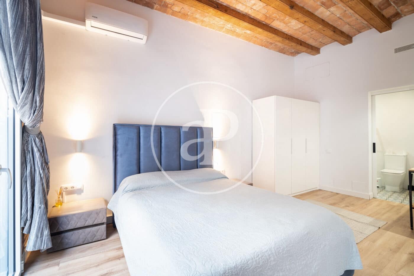 Appartement de 3 chambres à louer à Barcelone ville - 1 881 € (Ref: 9677742)