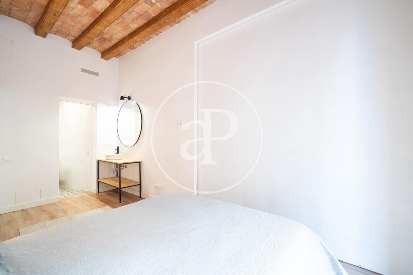 Appartement de 3 chambres à louer à Barcelone ville - 1 881 € (Ref: 9677742)