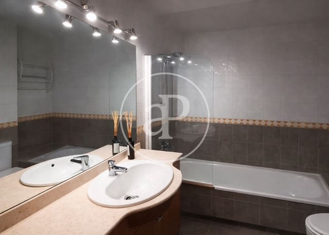 Apartamento de 3 habitaciones en Terrassa en venta - 350.000 € (Ref: 9686400)