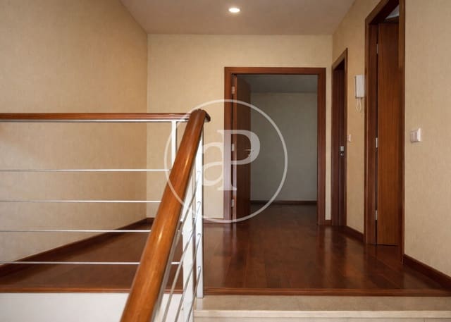 Apartamento de 3 habitaciones en Terrassa en venta - 350.000 € (Ref: 9686400)