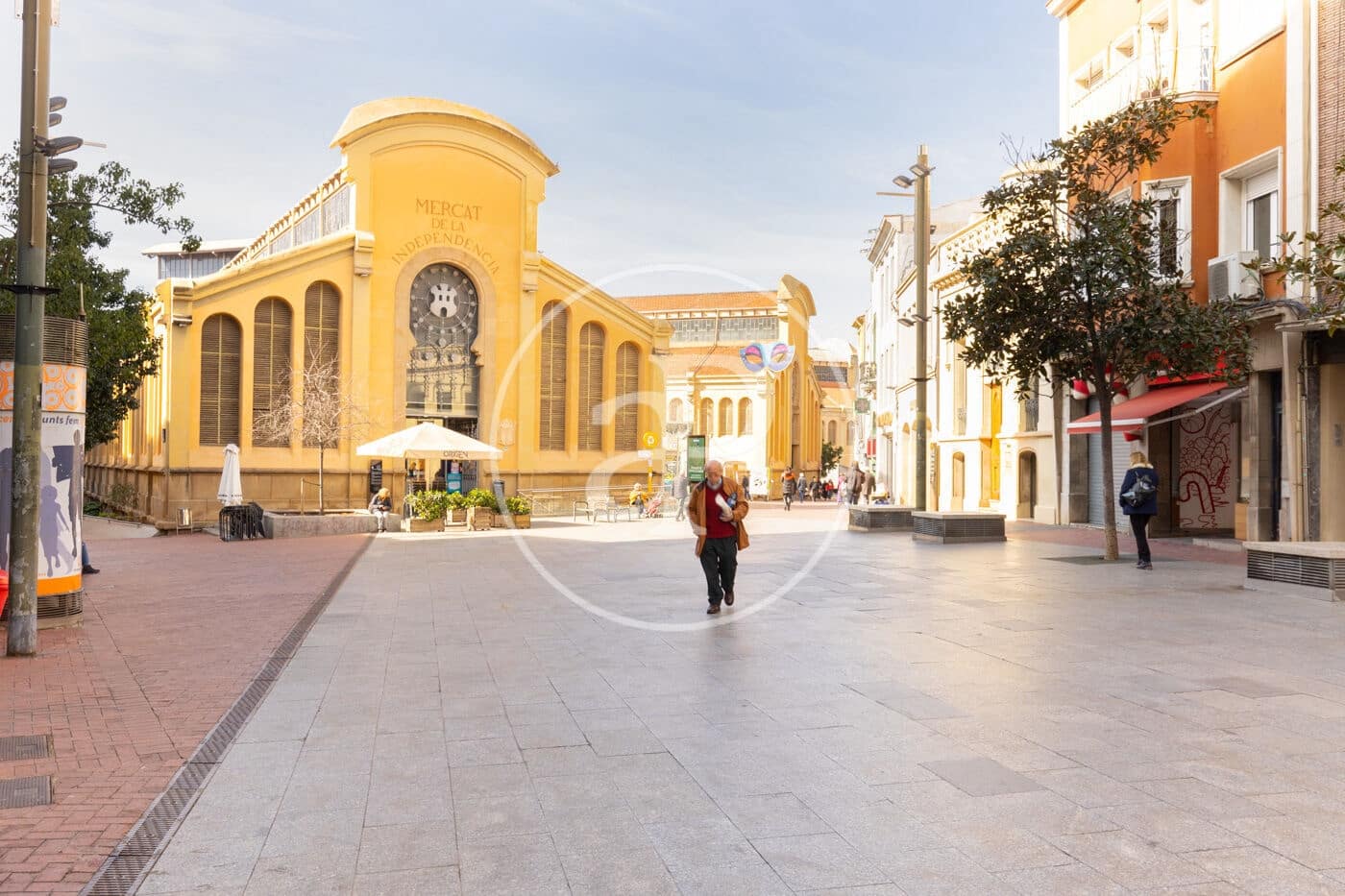 3 sypialnia Apartament na sprzedaż w Terrassa - 350 000 € (Ref: 9686400)