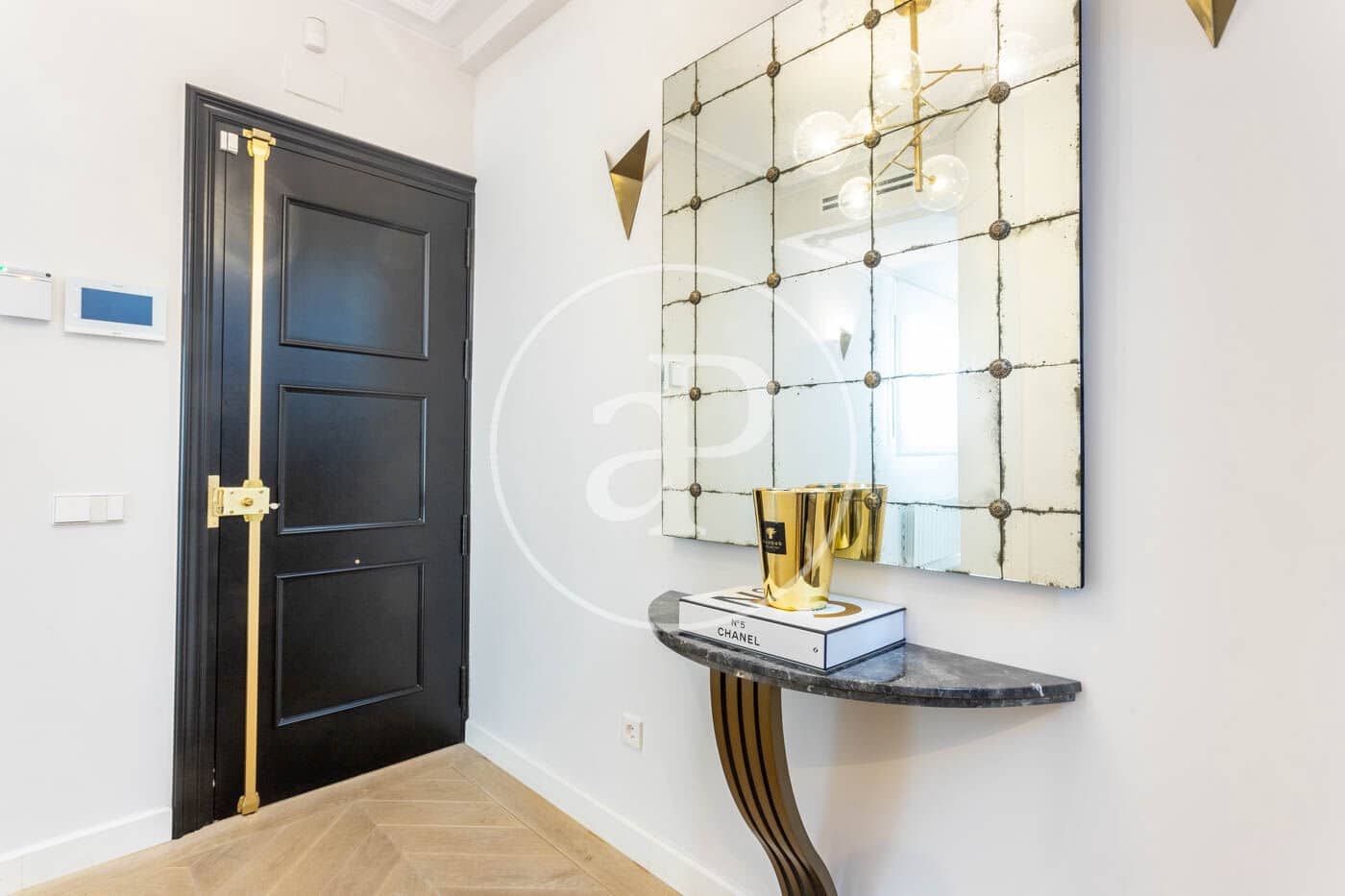 3 Zimmer Apartment zu vermieten in Barcelona Stadt - 10.000 € (Ref: 9686401)