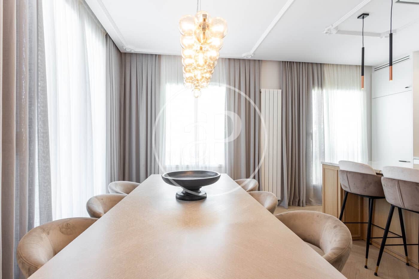 3 Zimmer Apartment zu vermieten in Barcelona Stadt - 10.000 € (Ref: 9686401)