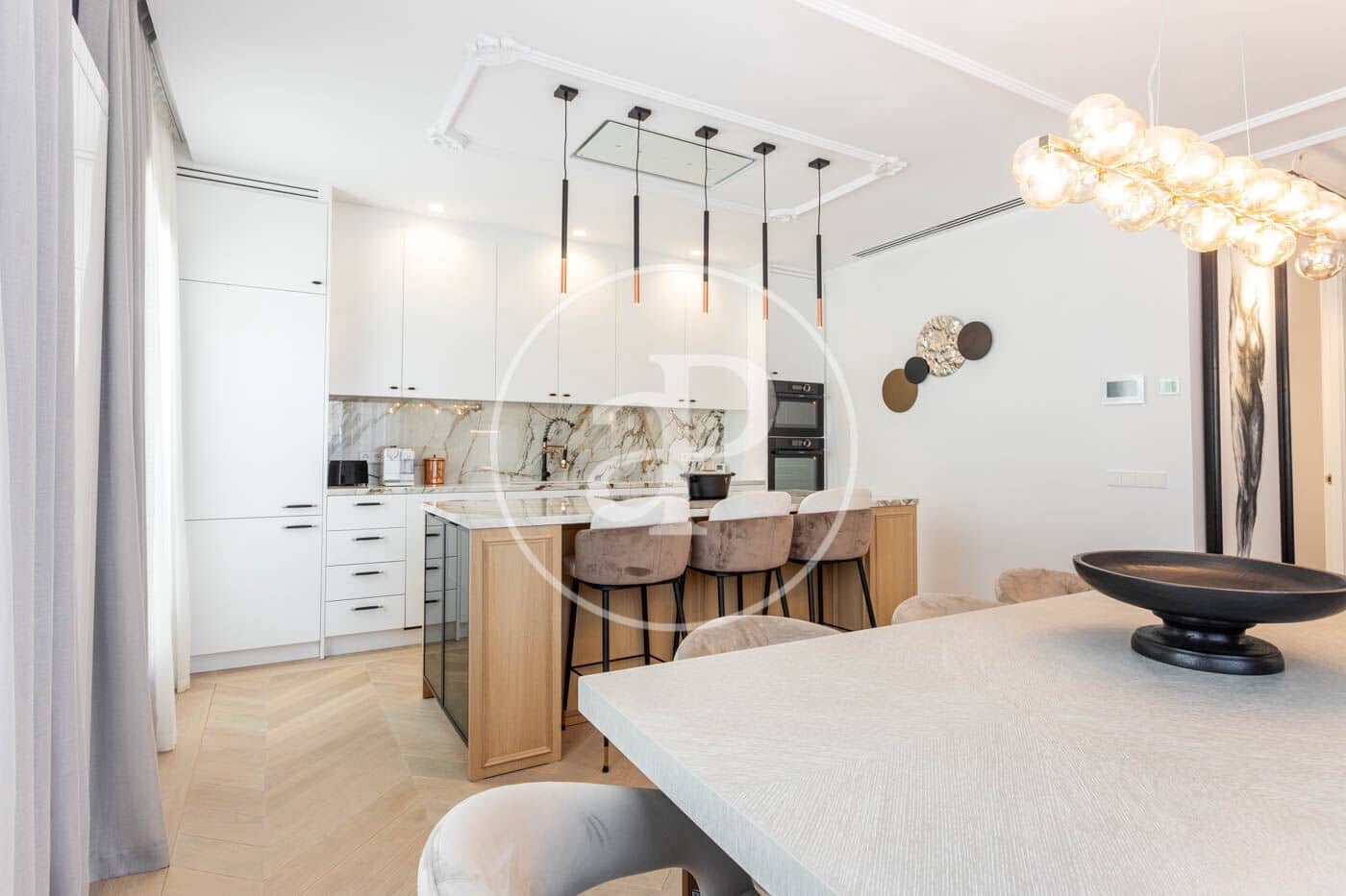 3 Zimmer Apartment zu vermieten in Barcelona Stadt - 10.000 € (Ref: 9686401)