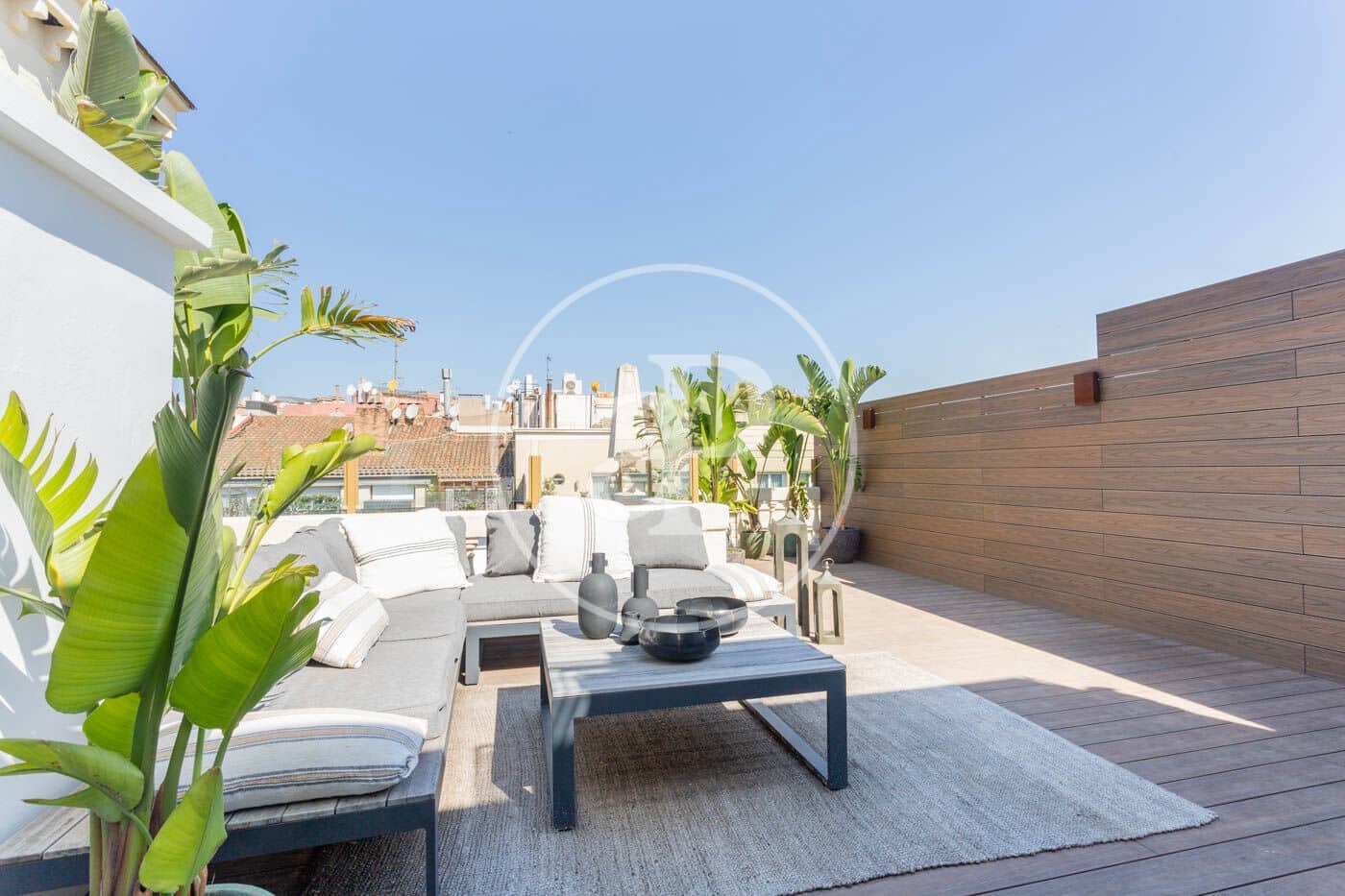3 Zimmer Apartment zu vermieten in Barcelona Stadt - 10.000 € (Ref: 9686401)