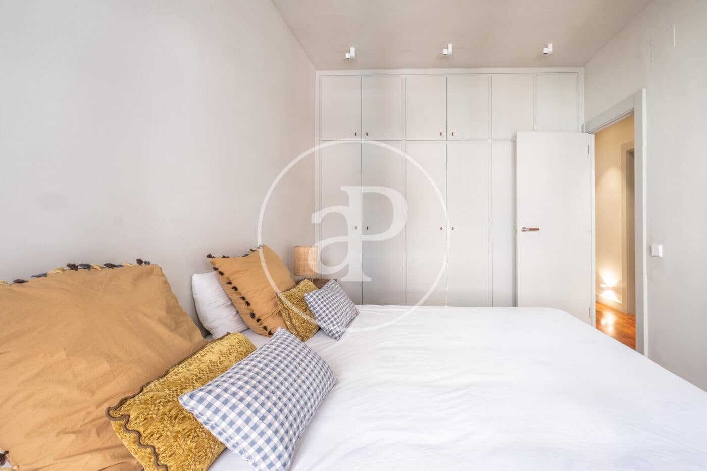 3 sypialnia Apartament do wynajęcia w Miasto Barcelona - 2 237 € (Ref: 9686402)