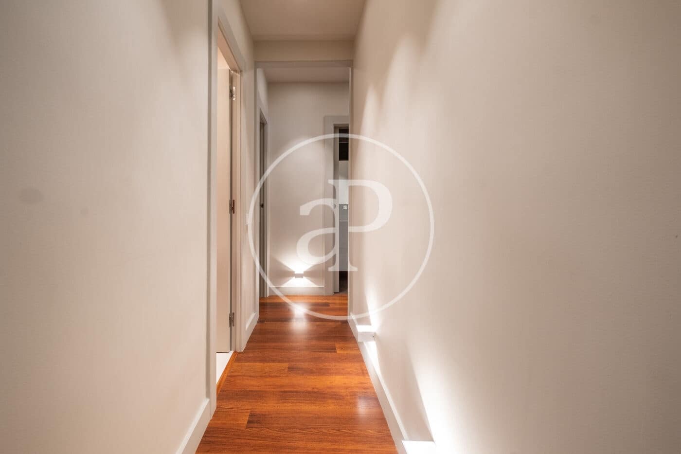 3 sypialnia Apartament do wynajęcia w Miasto Barcelona - 2 237 € (Ref: 9686402)