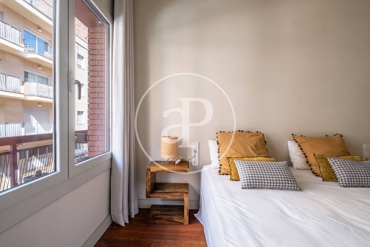 3 sypialnia Apartament do wynajęcia w Miasto Barcelona - 2 237 € (Ref: 9686402)